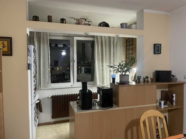 Тристаен апартамент в София, Света Троица - 102 кв.м за 1804 €/кв.м - Снимка #1
