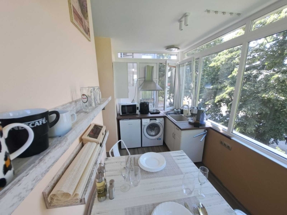 Дава се под наем Двустаен апартамент в Варна, Аспарухово - 56 кв.м за 663 € - Снимка #1