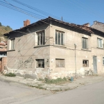 Къща в с. Брестовица, Област Пловдив - 220 кв.м за 289 €/кв.м - Снимка #1