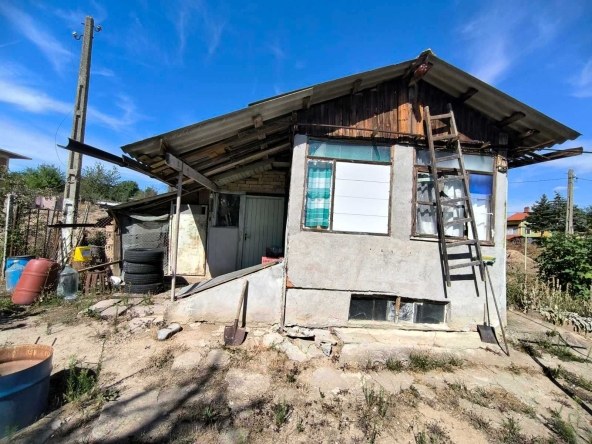 Къща в Разград, Лудогорие - 30 кв.м за 2380 €/кв.м - Снимка #1