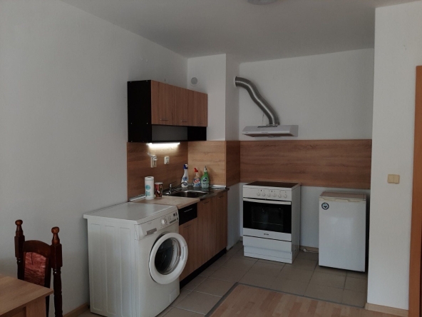 Дава се под наем Двустаен апартамент в Гоце Делчев - 70 кв.м за 204 € - Снимка #1