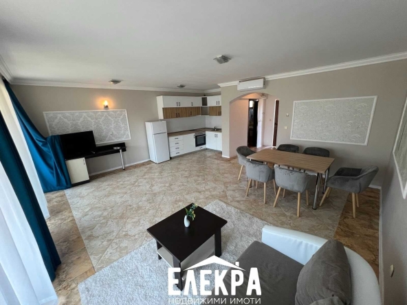 Дава се под наем Къща в Варна, Център - 180 кв.м за 650 € - Снимка #1