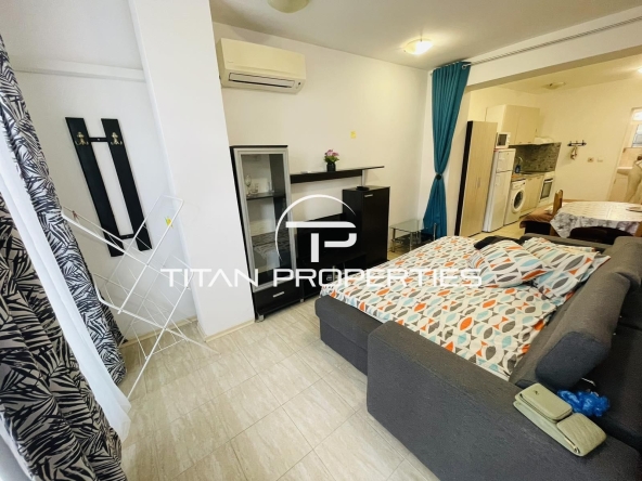 Дава се под наем Едностаен апартамент в Бургас, Лазур - 36 кв.м за 306 € - Снимка #1