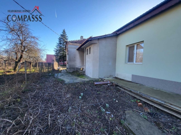 Къща в Генерал Тошево - 70 кв.м за 452 €/кв.м - Снимка #1