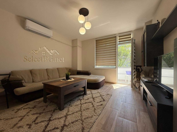 Дава се под наем Двустаен апартамент в Велико Търново, Колю Фичето - 60 кв.м за 346.8 € - Снимка #1