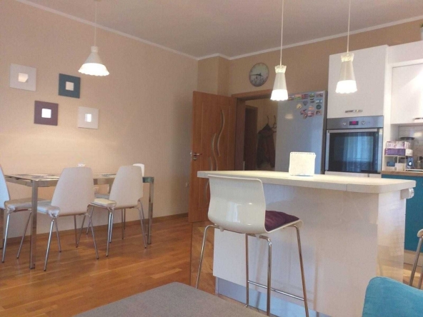 Двустаен апартамент в Пловдив, Тракия - 87 кв.м за 1782 €/кв.м - Снимка #1