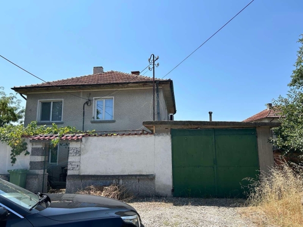 Къща в Пловдив, Каменица 1 - 990 кв.м за 283 €/кв.м - Снимка #1