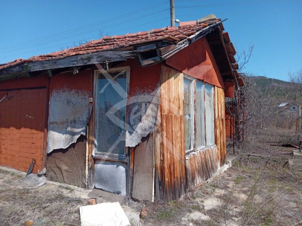 Къща в с. Отец Паисиево, Област Пловдив - 30 кв.м за 190 €/кв.м - Снимка #1