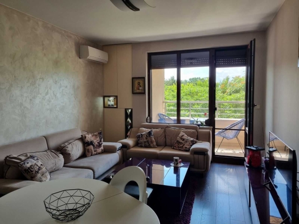 Тристаен апартамент в Пловдив, Каменица 2 - 109 кв.м за 2647 €/кв.м - Снимка #1