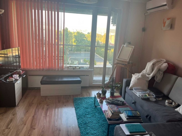 Дава се под наем Двустаен апартамент в София, Център - 54 кв.м за 408 € - Снимка #1