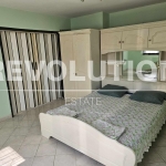 Дава се под наем Двустаен апартамент в Варна, м-т Евксиноград - 40 кв.м за 300 € - Снимка #1