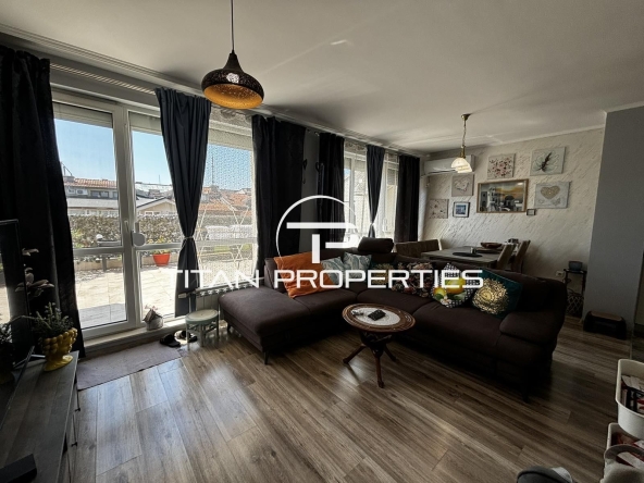 Дава се под наем Тристаен апартамент в Бургас, Лазур - 100 кв.м за 1020 € - Снимка #1