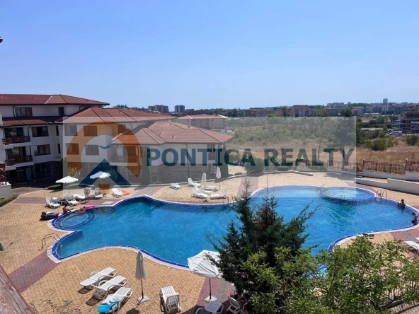 Едностаен апартамент в с. Кошарица, Област Бургас - 60 кв.м за 892 €/кв.м - Снимка #1