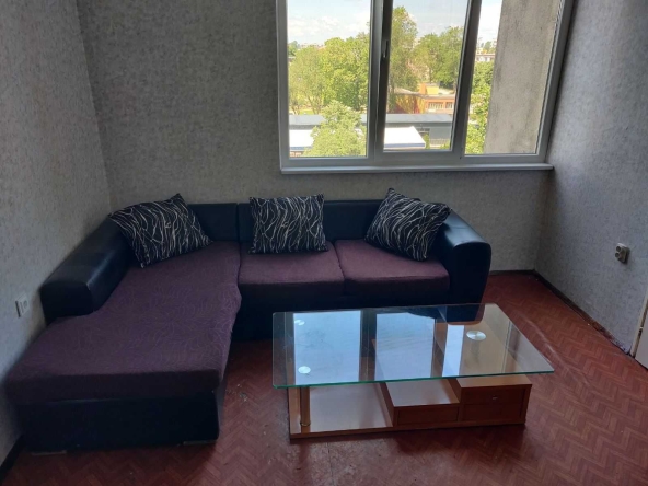 Дава се под наем Двустаен апартамент в Пловдив, Изгрев - 48 кв.м за 230 € - Снимка #1