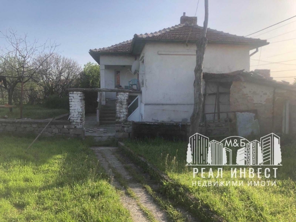 Къща в с. Ябълково, Област Хасково - 80 кв.м за 396 €/кв.м - Снимка #1