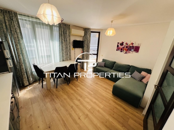 Дава се под наем Тристаен апартамент в Бургас, Лазур - 114 кв.м за 612 € - Снимка #1