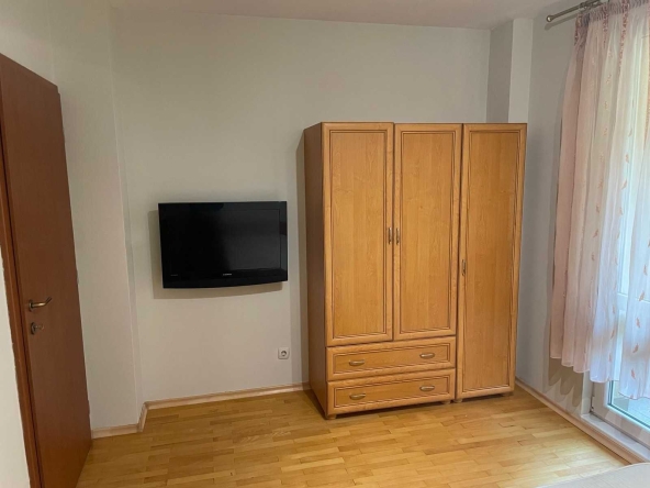 Дава се под наем Двустаен апартамент в София, Банишора - 56 кв.м за 425 € - Снимка #1