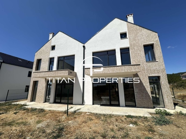 Къща в с. Кошарица, Област Бургас - 126 кв.м за 1627 €/кв.м - Снимка #1