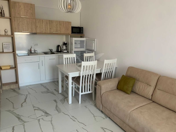 Двустаен апартамент в Приморско - 56 кв.м за 2054 €/кв.м - Снимка #1