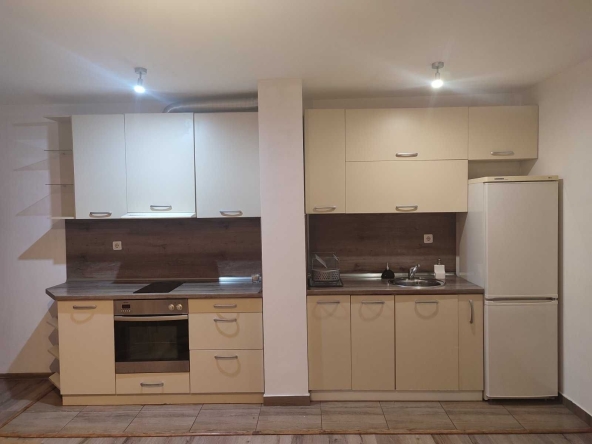 Дава се под наем Двустаен апартамент в Пловдив, Кършияка - 63 кв.м за 459 € - Снимка #1