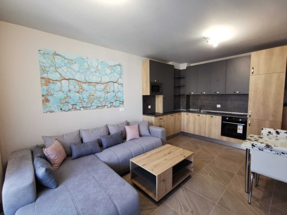 Дава се под наем Двустаен апартамент в София, Кръстова вада - 70 кв.м за 800 € - Снимка #1