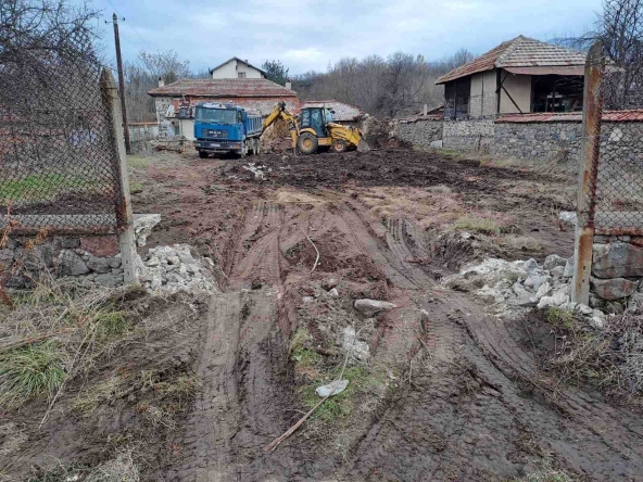 Парцел в с. Драгойново, Област Пловдив - 750 кв.м за 30 €/кв.м - Снимка #1