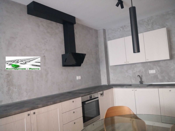 Дава се под наем Двустаен апартамент в Пловдив, Христо Смирненски - 68 кв.м за 650 € - Снимка #1