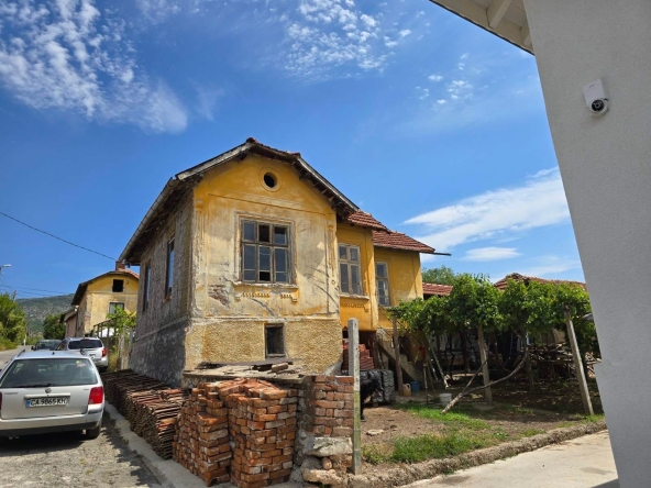 Къща в Кюстендил, Румена войвода - 70 кв.м за 672 €/кв.м - Снимка #1