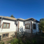 Къща в с. Долец, Област Търговище - 100 кв.м за 536 €/кв.м - Снимка #1