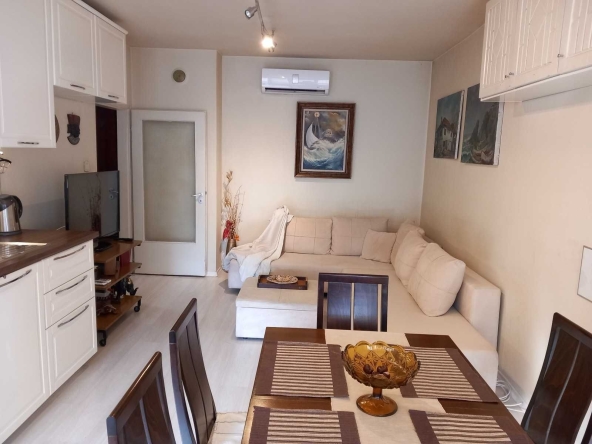 Тристаен апартамент в София, Хаджи Димитър - 80 кв.м за 2500 €/кв.м - Снимка #1