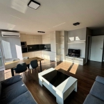 Дава се под наем Тристаен апартамент в Пловдив, Кючук Париж - 100 кв.м за 510 € - Снимка #1