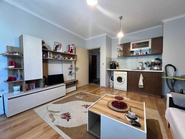 Двустаен апартамент в Търговище, Център - 60 кв.м за 1360 €/кв.м - Снимка #1