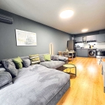 Дава се под наем Тристаен апартамент в Бургас, Възраждане - 75 кв.м за 714 € - Снимка #1