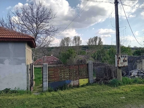 Къща в Търговище, Бряг - 75 кв.м за 884 €/кв.м - Снимка #1