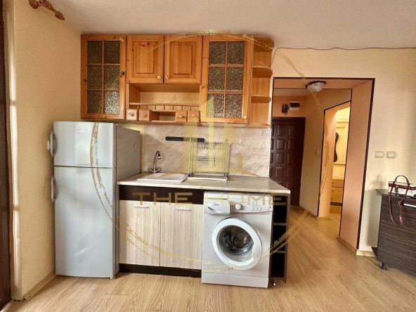 Дава се под наем Двустаен апартамент в Варна, Спортна зала - 50 кв.м за 400 € - Снимка #1