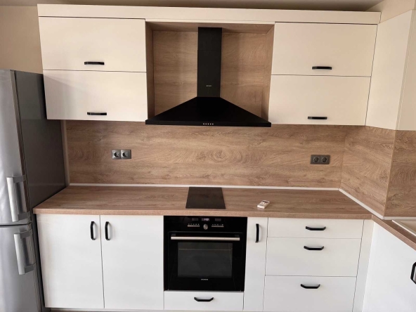 Дава се под наем Двустаен апартамент в Пловдив, Кършияка - 76 кв.м за 504.9 € - Снимка #1