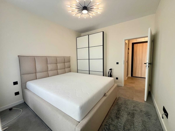 Дава се под наем Двустаен апартамент в София, Зона Б-18 - 65 кв.м за 494.7 € - Снимка #1