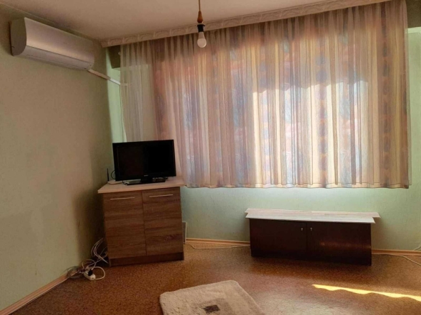 Тристаен апартамент в Разград, Лудогорие - 80 кв.м за 957 €/кв.м - Снимка #1