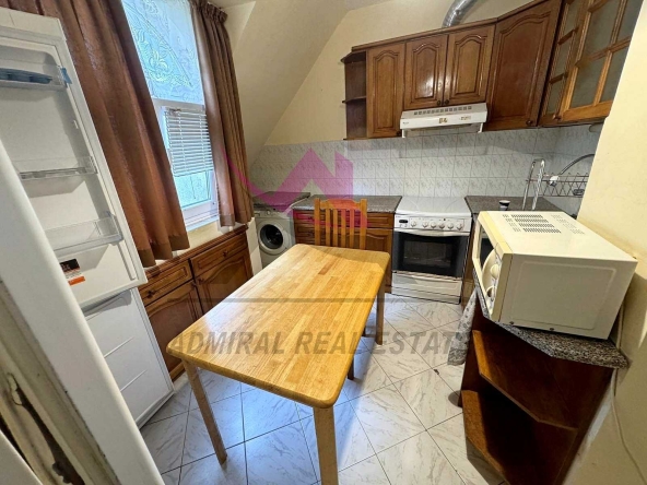 Дава се под наем Тристаен апартамент в Варна, Лятно кино Тракия - 65 кв.м за 375 € - Снимка #1