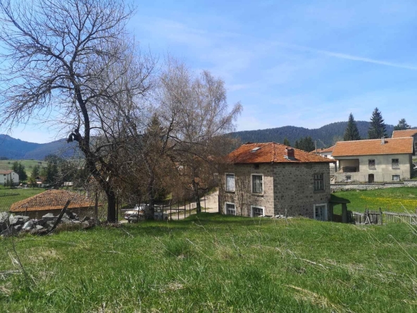 Парцел в Стара Загора, Три чучура - юг - 640 кв.м за 32 €/кв.м - Снимка #1