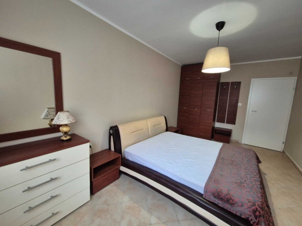 Дава се под наем Тристаен апартамент в София, Малинова долина - 86 кв.м за 765 € - Снимка #1