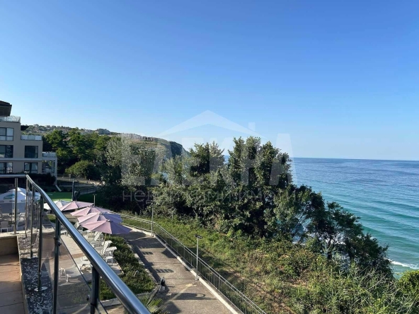 Многостаен апартамент в Бяла - 141 кв.м за 844 €/кв.м - Снимка #1