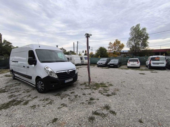 Дава се под наем Гараж / Паркомясто в София, Модерно предградие - 999999 кв.м за 51 € - Снимка #1