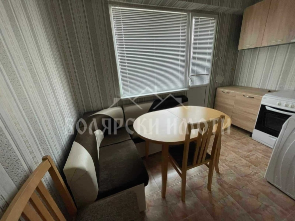 Дава се под наем Двустаен апартамент в Горна Оряховица - 45 кв.м за 203 € - Снимка #1