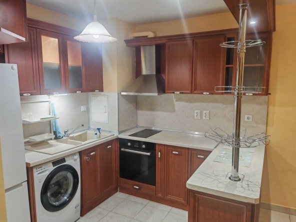 Дава се под наем Двустаен апартамент в София, Слатина - 67 кв.м за 433.5 € - Снимка #1