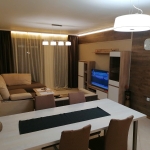 Дава се под наем Двустаен апартамент в Варна, м-т Траката - 60 кв.м за 511 € - Снимка #1