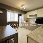 Дава се под наем Тристаен апартамент в Бургас, Братя Миладинови - 100 кв.м за 816 € - Снимка #1