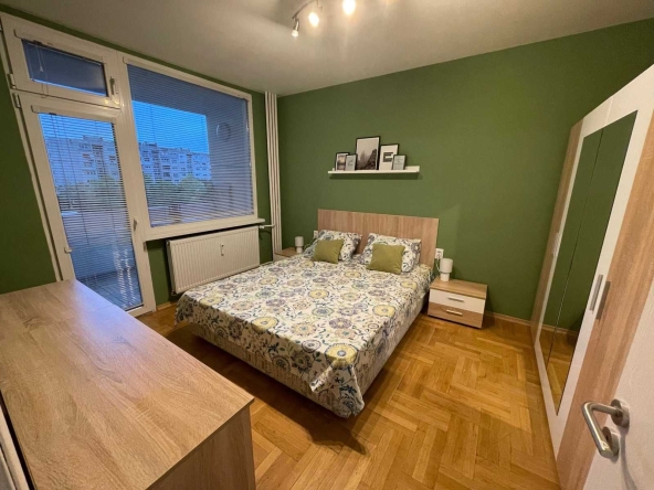 Двустаен апартамент в София, Зона Б-18 - 75 кв.м за 2134 €/кв.м - Снимка #1