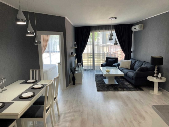Дава се под наем Двустаен апартамент в Пловдив, Кършияка - 85 кв.м за 459 € - Снимка #1