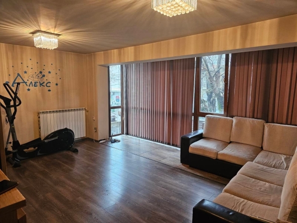 Дава се под наем Двустаен апартамент в София, Орландовци - 55 кв.м за 357 € - Снимка #1